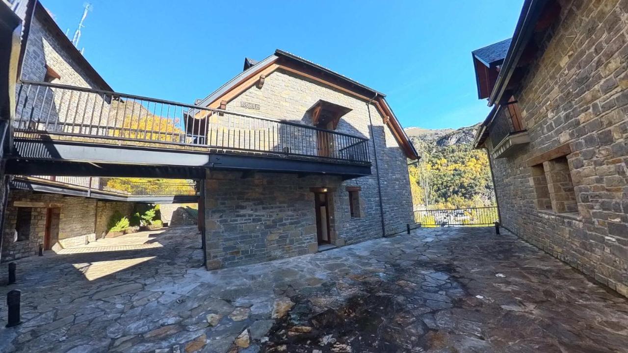 Villa R'Arco - Tucasaenlospirineos Escarrilla Exteriér fotografie